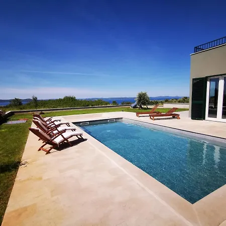 Gorana Villa *